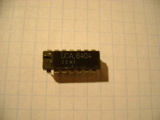 

UCA6404 Cemi Wersja Militarna UCY7404 3 Sztuki