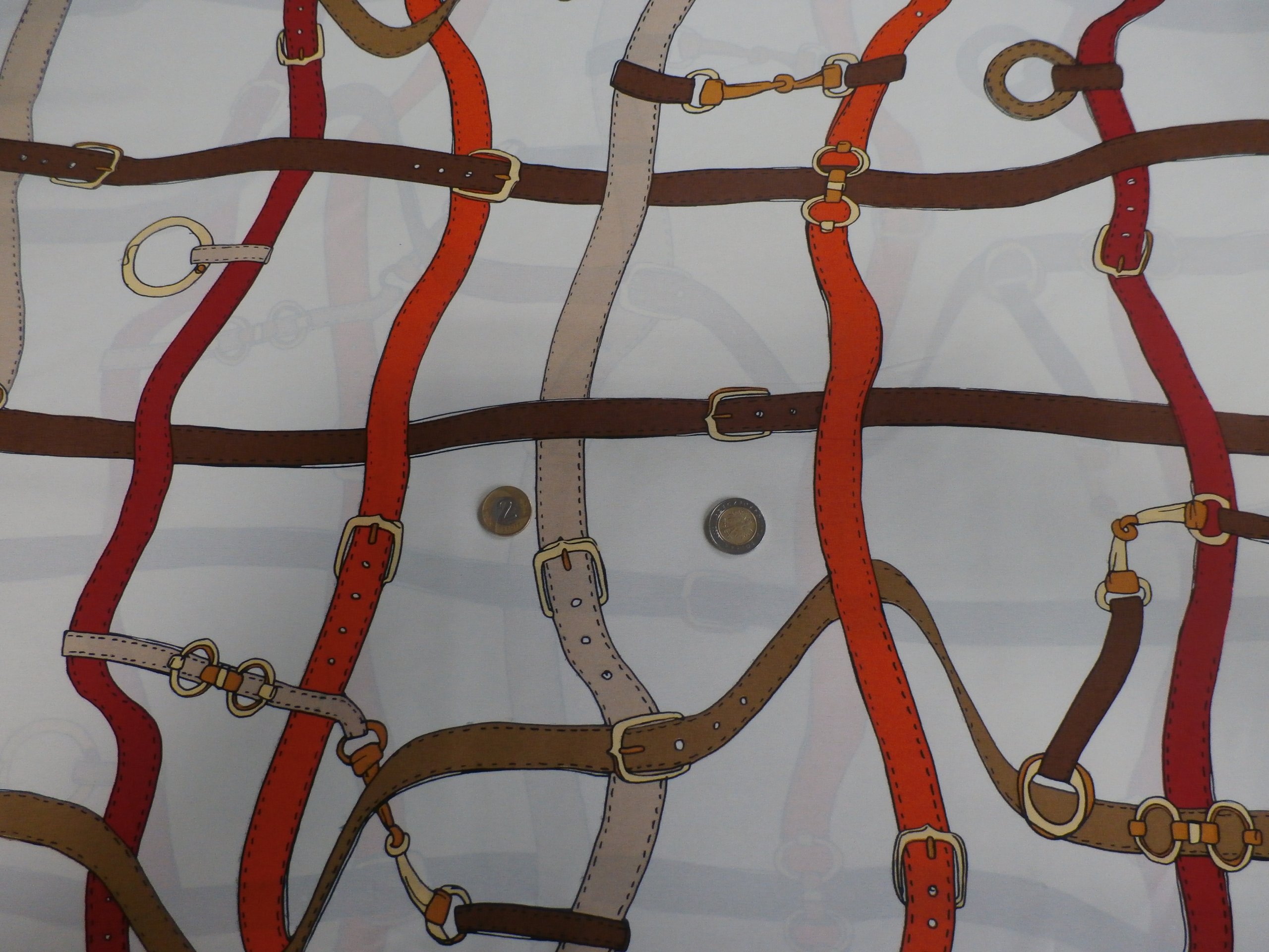 krémový hedvábný pruhovaný satén