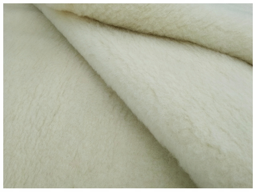 KOŁDRA WEŁNIANA 140x200 MERYNOS ECRU / KREMOWA M5 Marka inna