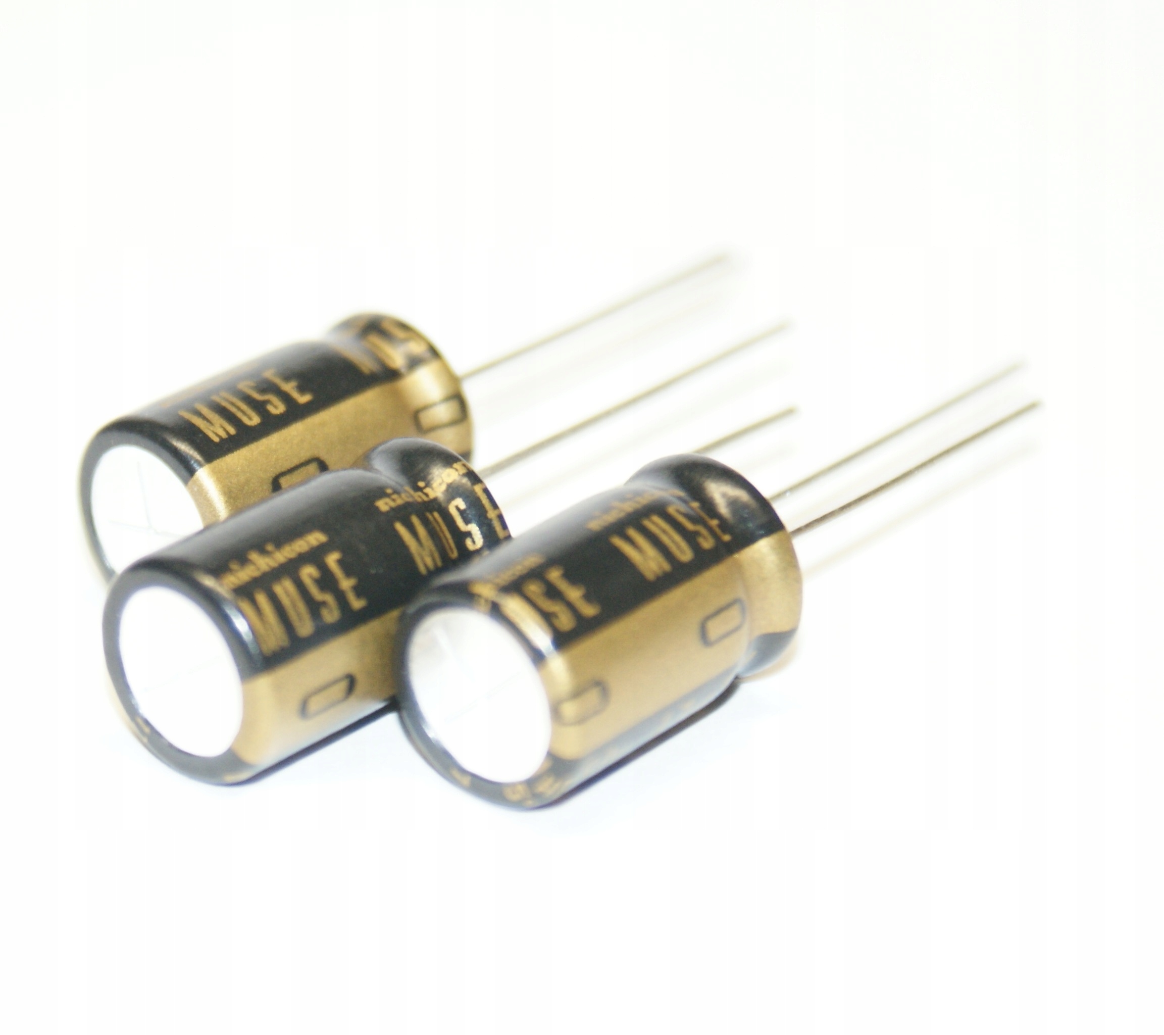

Audiofilski Nichicon Muse Kz 100uF/25V 3szt.(#450)