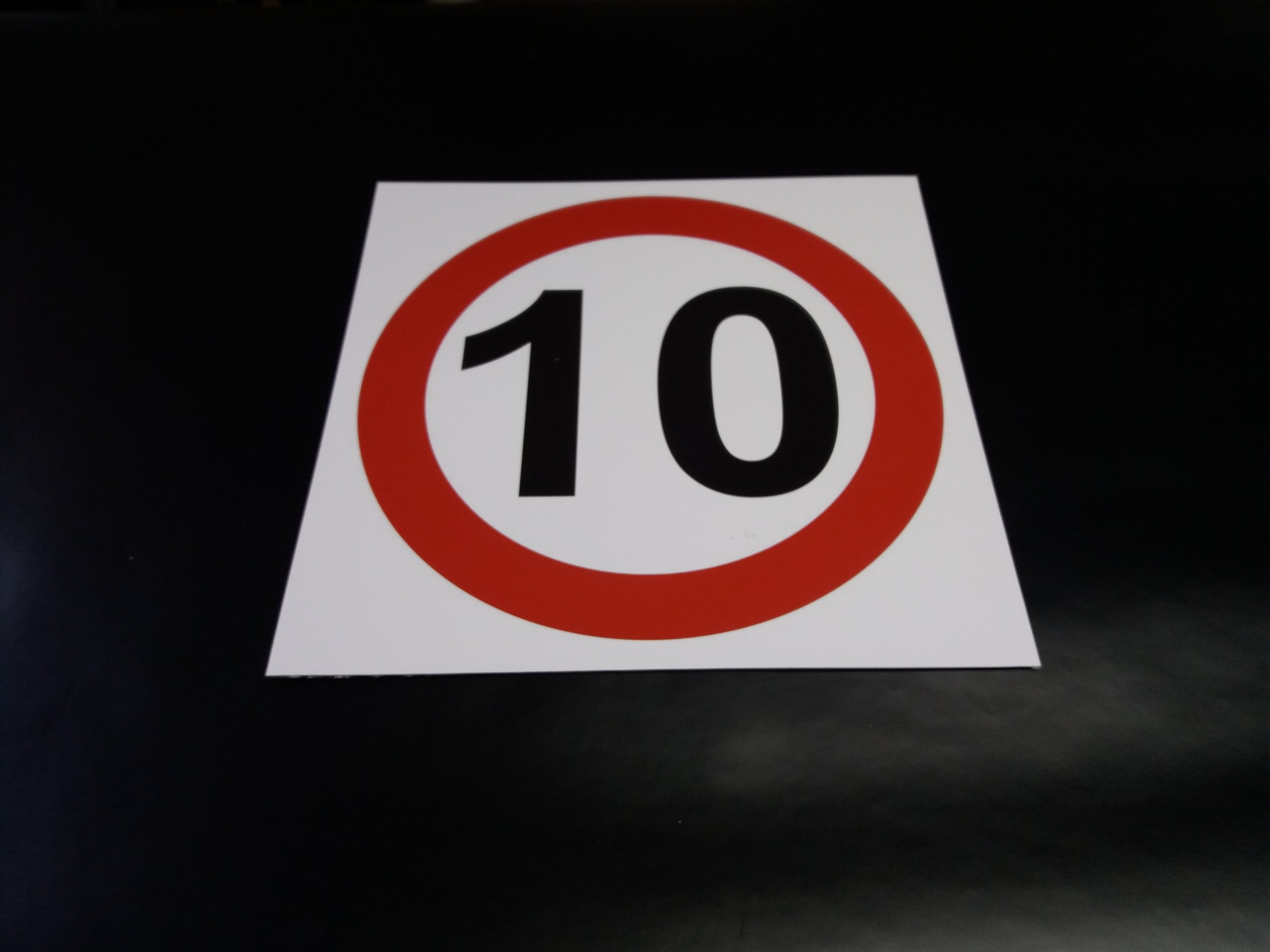 TABLICA ZNAK OGRANICZENIE PRĘDKOŚCI 10 km/h 40x40 Kod producenta Tabliczki