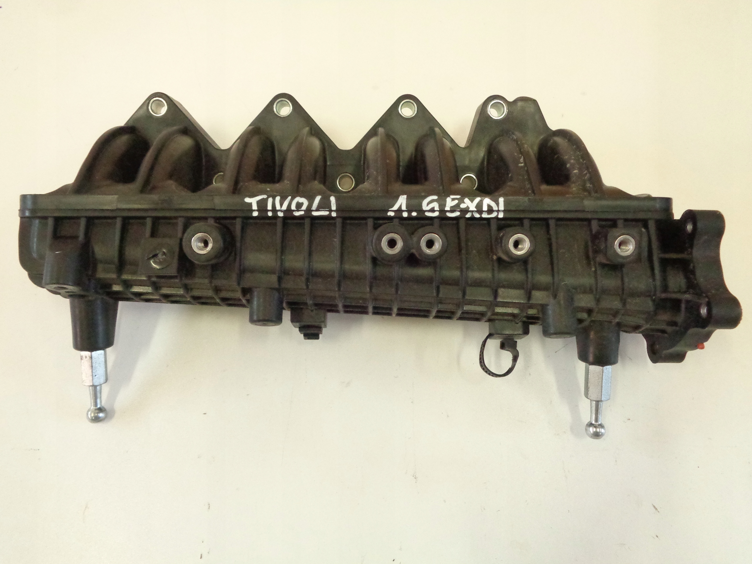 SSANGYONG TIVOLI XLV 1.6 E-XDI всасывающий коллектор