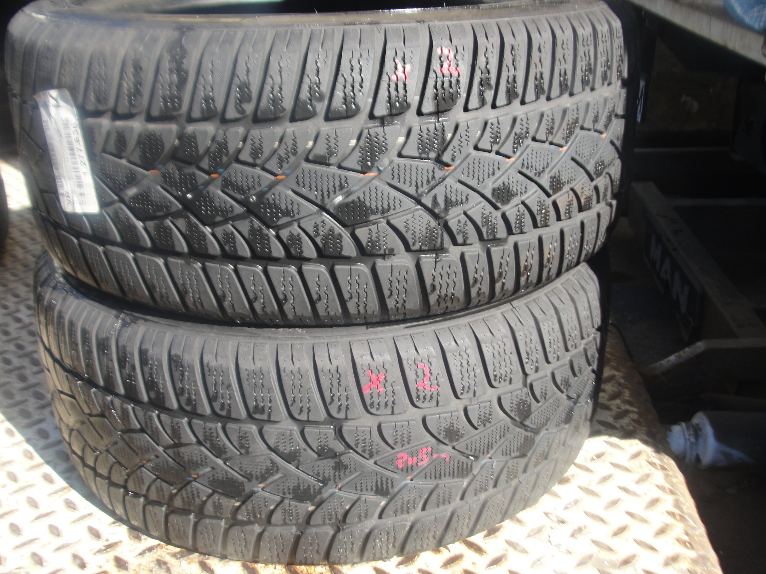OPONY 245/40R18 R18 97V DUNLOP SP WINTER SPORT 3D za 340.00PLN z ...