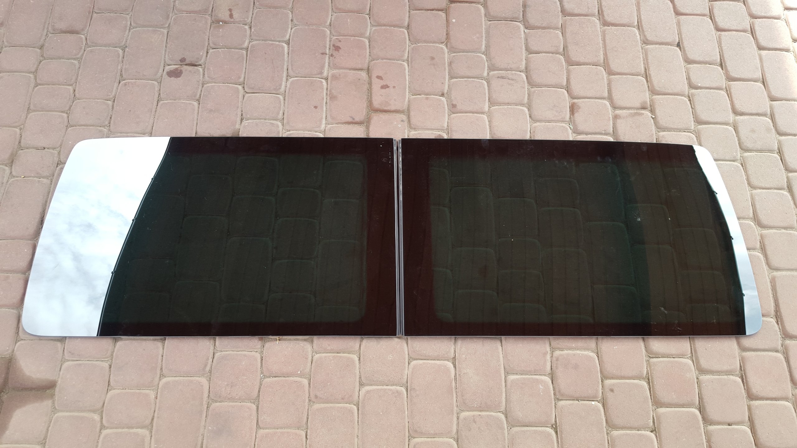 MULTIVAN T6 СТЕКЛО BOCZNAe5845332ae5845331a