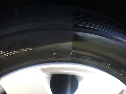 Poorboy World Bold N Bright dressing for P-N tires