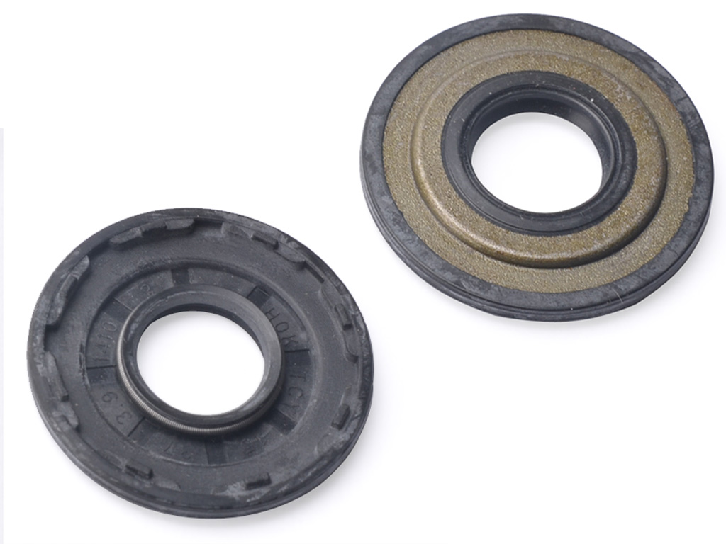 

Uszczelniacz Husqvarna 445e 445 450e 450 15X37X3,9