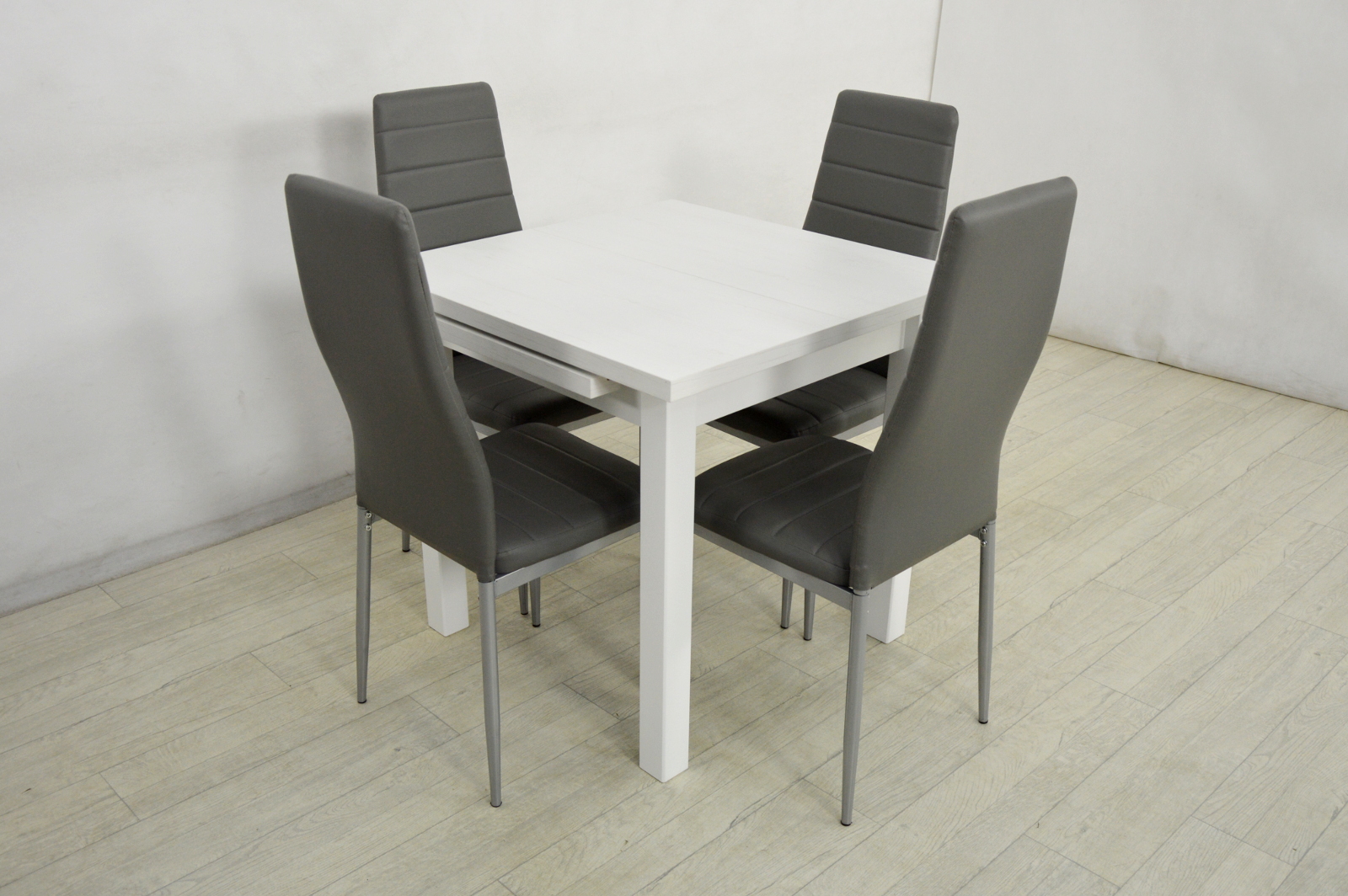 Rozkładany stół 90x90 cm drewniany różne kolory Głębokość mebla 90 cm