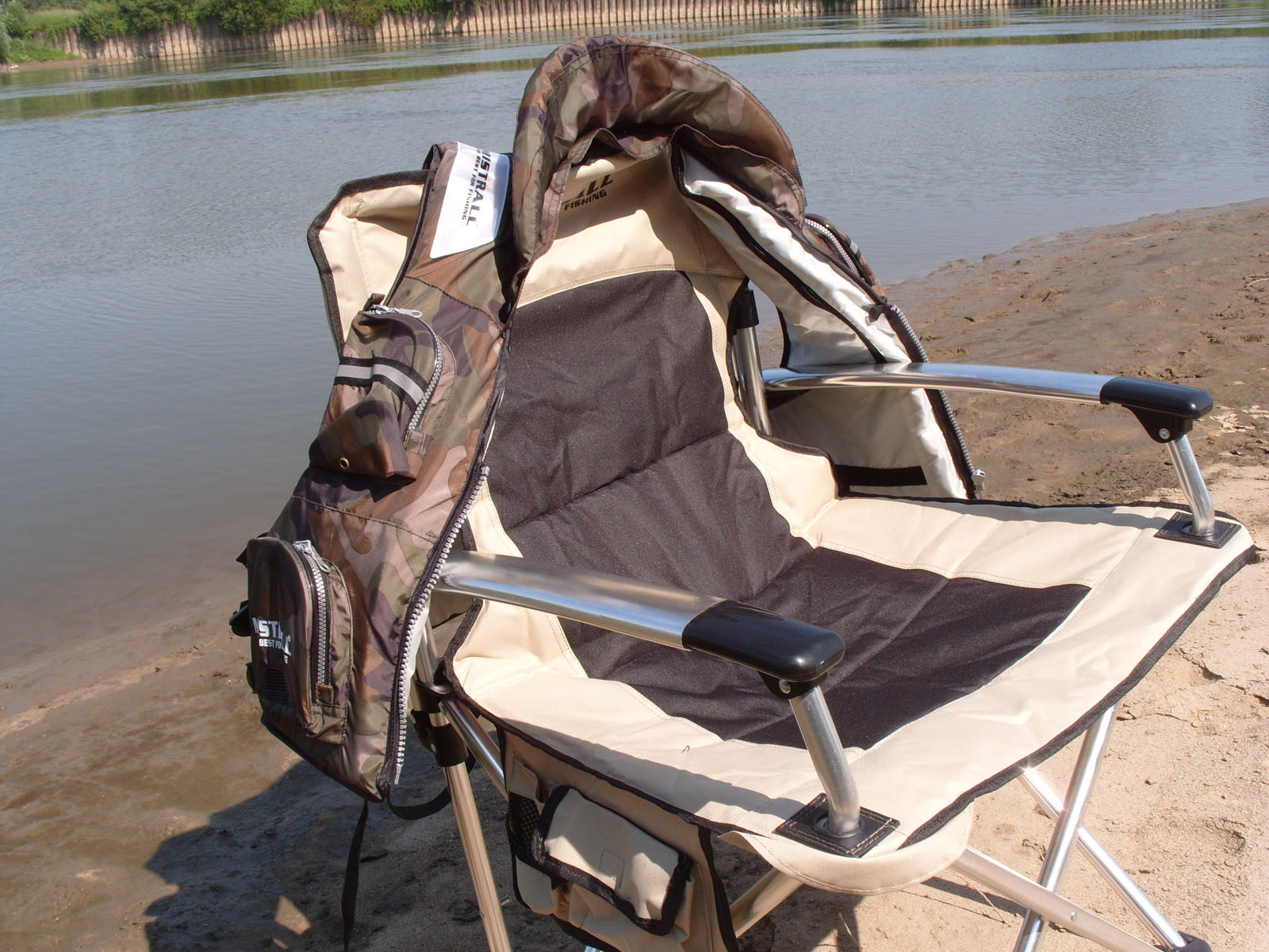 KAMIZELKA WYPORNOŚCIOWA RATUNKOWA MISTRALL r. L EAN (GTIN) 5908227831023