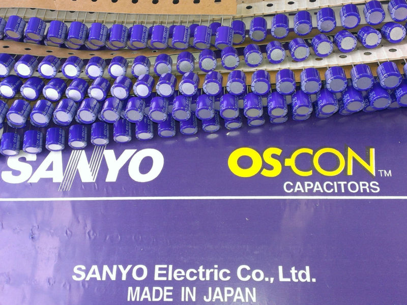 [10szt] Kondensator polimerowy Os-con 47uF 25V Ø10x10.5mm Esr 35mR Sanyo