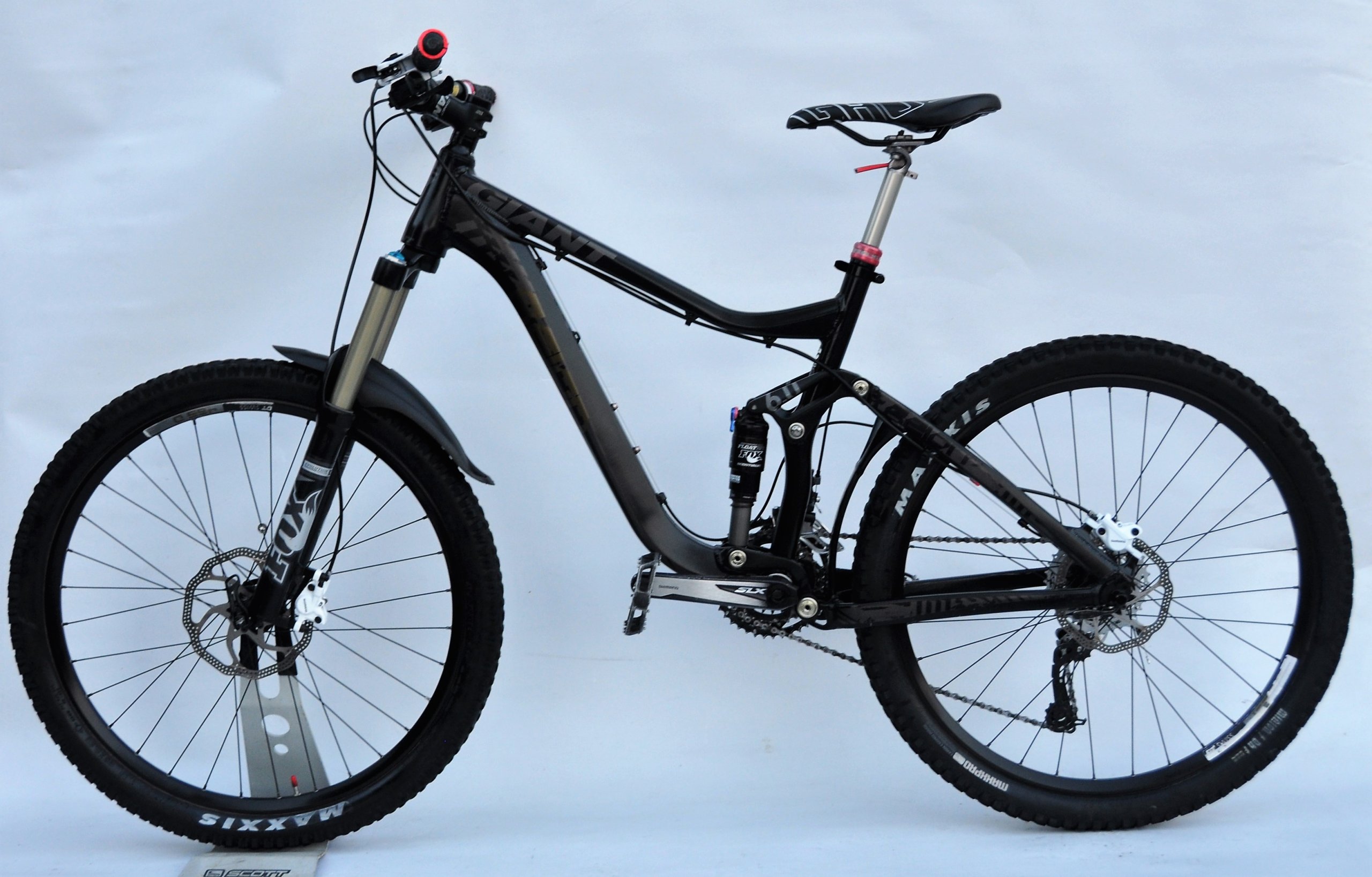 ROWER ENDURO FULL GIANT MAESTRO 6.0 REIGN 2 26FOX 7197548655