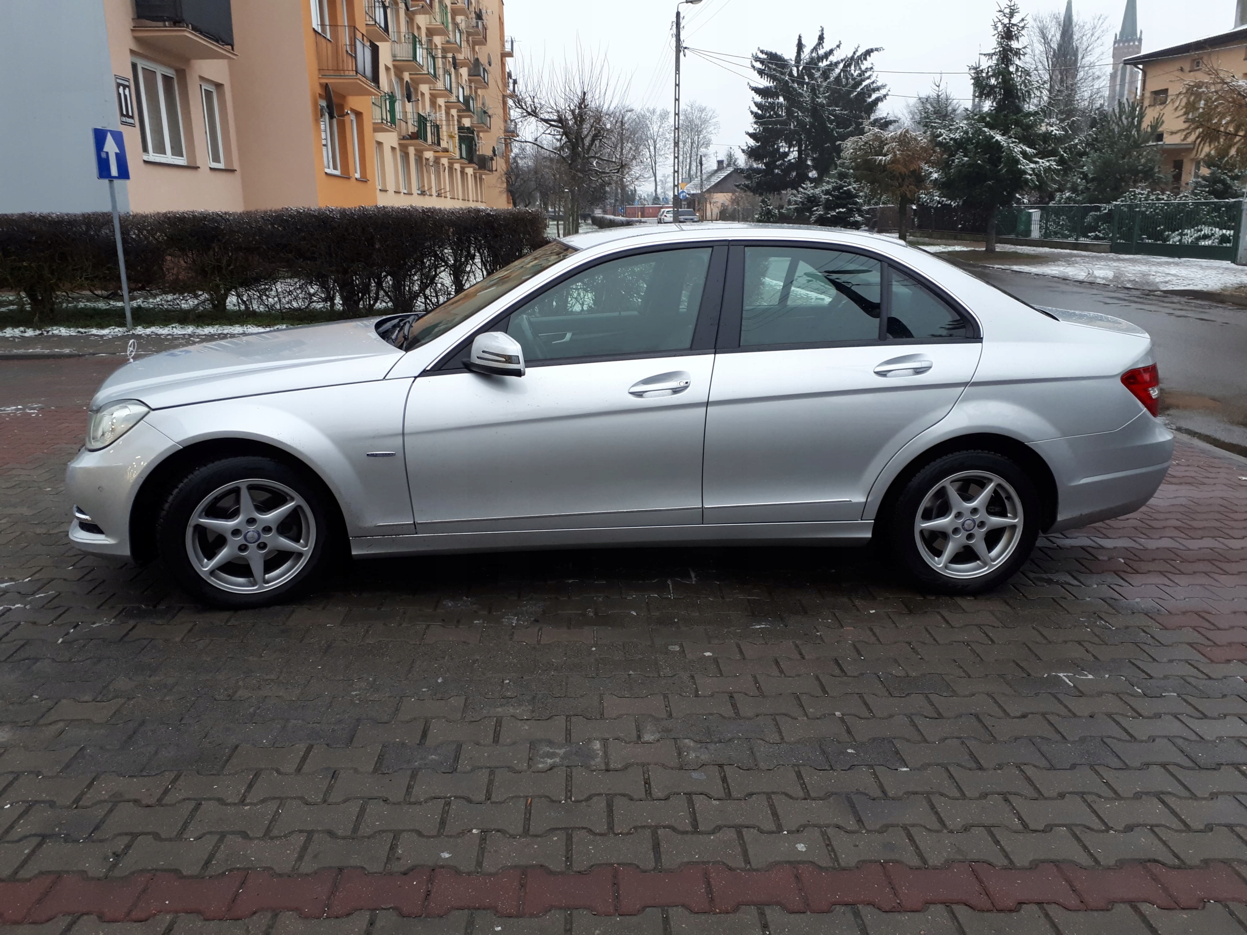 Mercedes Benz W 204 C 220 CDI 2011 r. 7722927249
