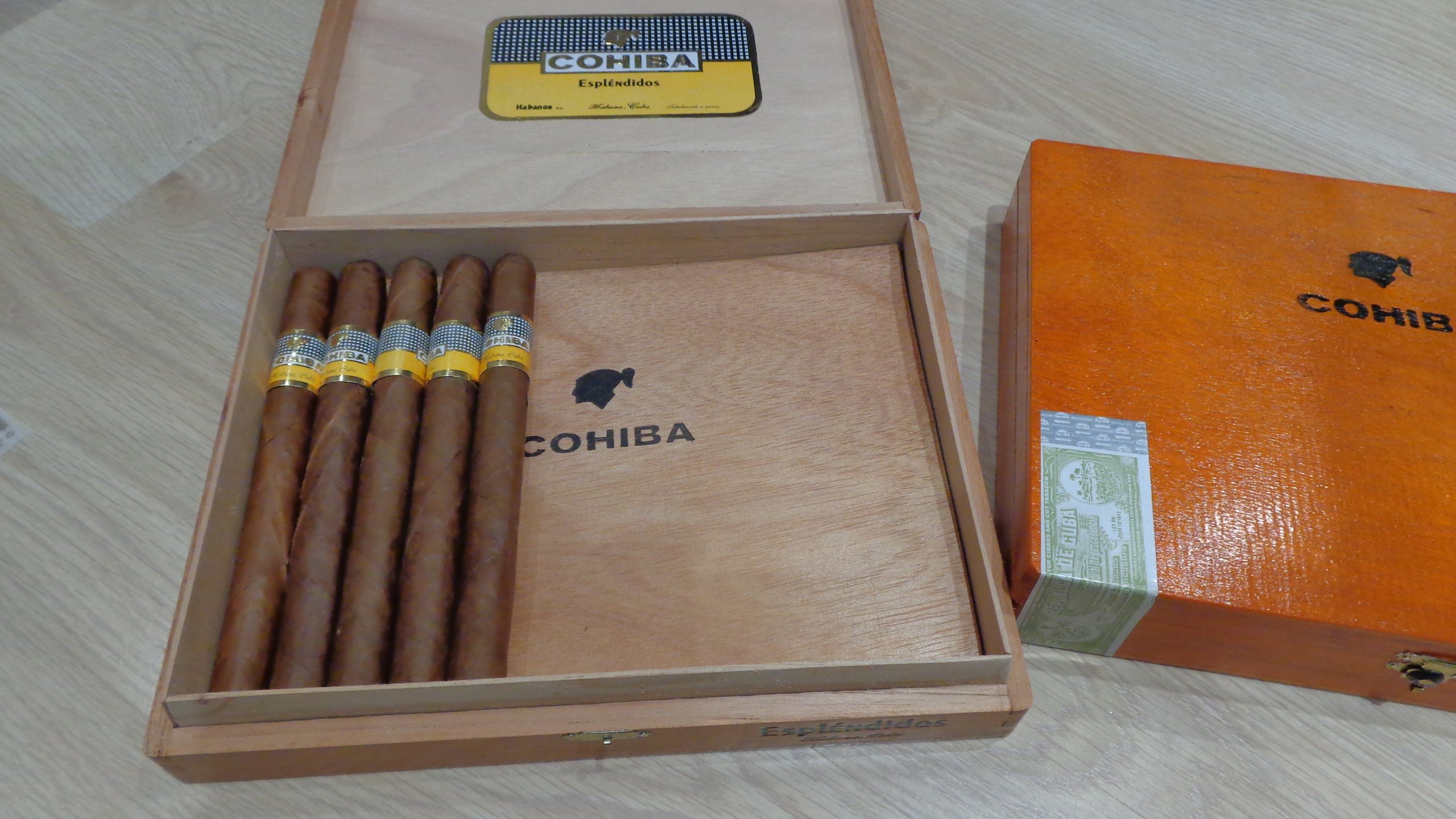 Cygara COHIBA Esplendidos 5 szt. + Humidor 7083337279 oficjalne