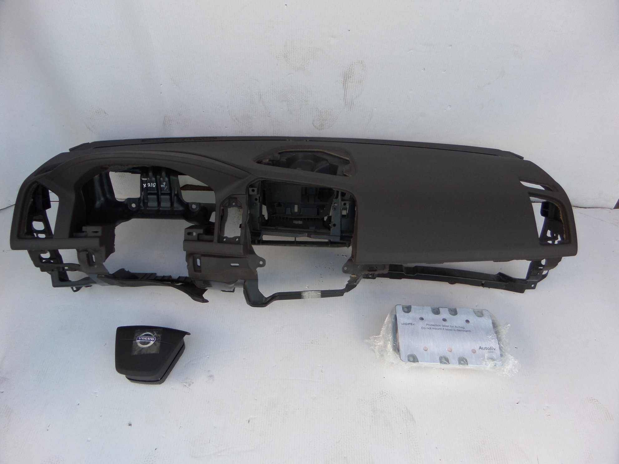 deska konsola airbag Volvo Xc60 regeneracja 7434034616
