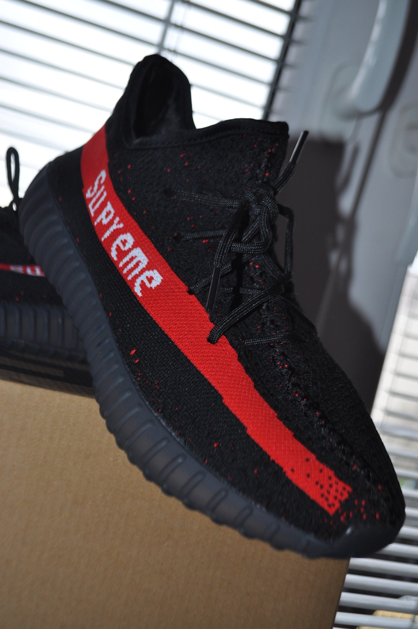 yeezy boost 350 supreme