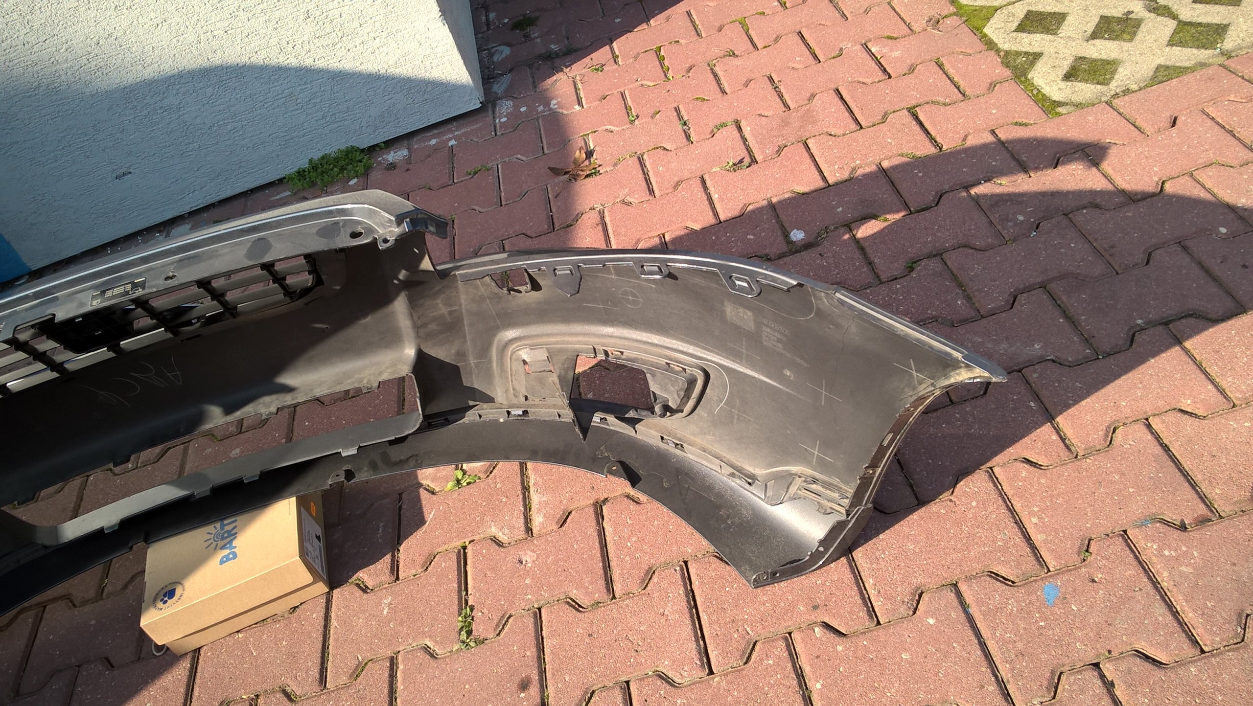 zderzak przód przedni grill volvo v50 s40 lift 7007125419 oficjalne