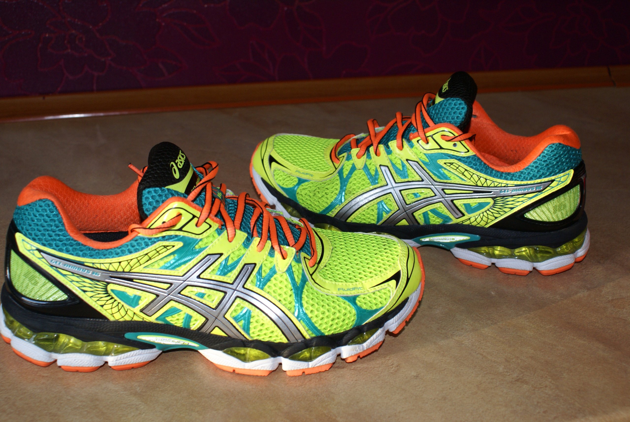 asics 43 asics 43