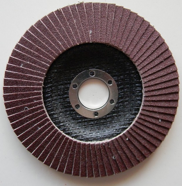 

Tarcza Do Szlifowania Lamelkowa Lamelka 125MM P60