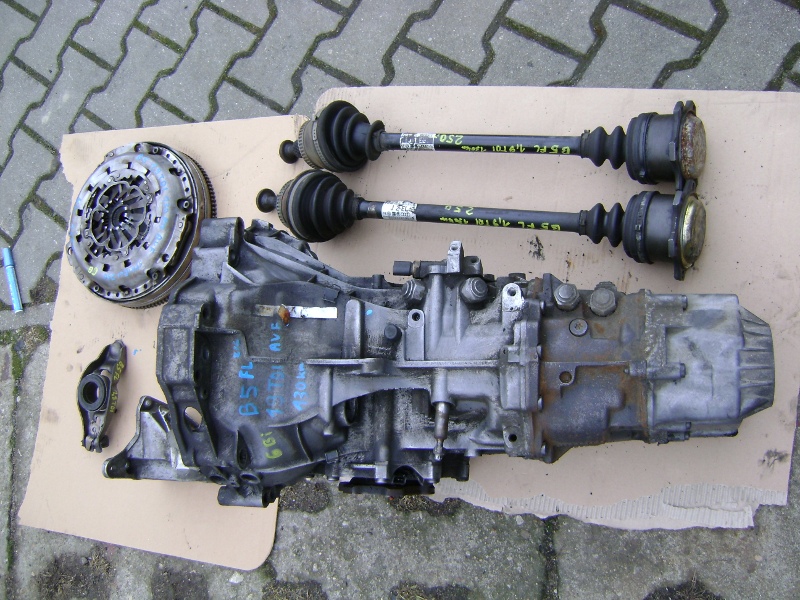 PASSAT B5 SKRZYNIA 6 BIEGÓW DWUMASA SPRZĘGŁO PÓŁOŚ