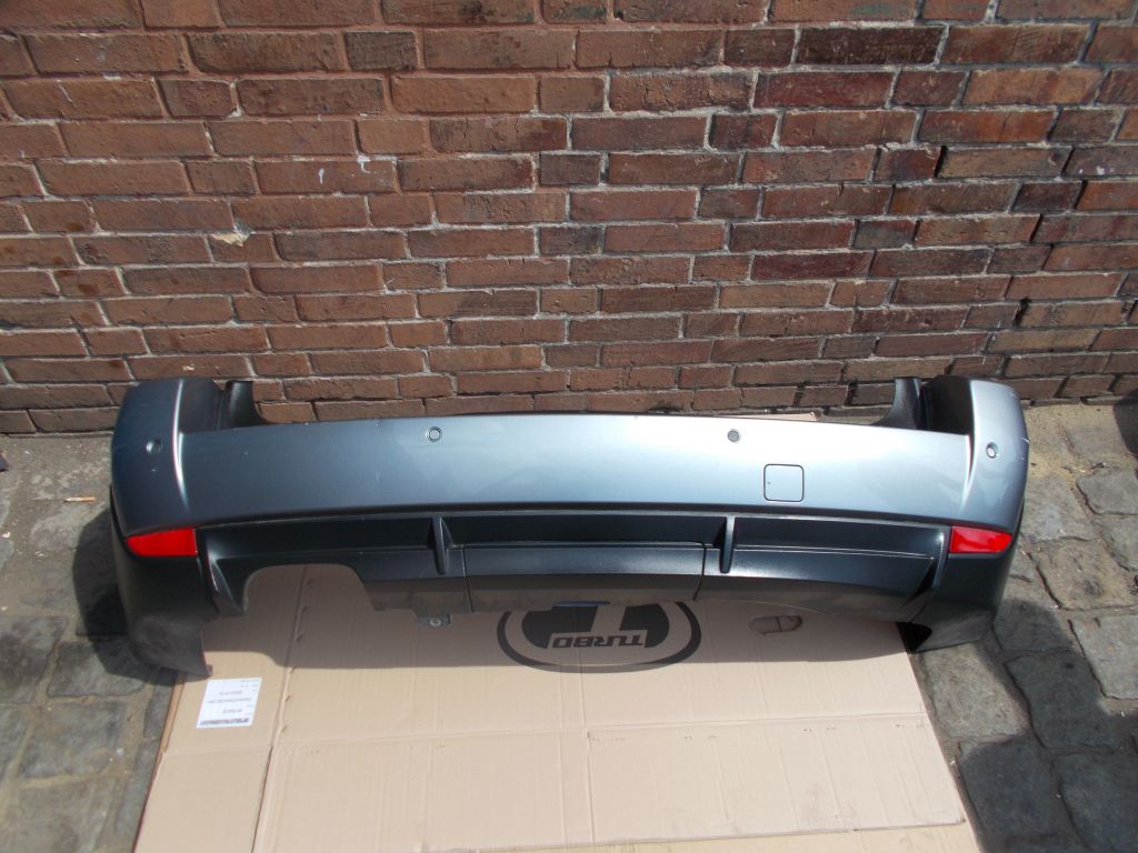 BMW X3 E83 ZDERZAK TYŁ TYLNY LIFT KOMPLETNY
