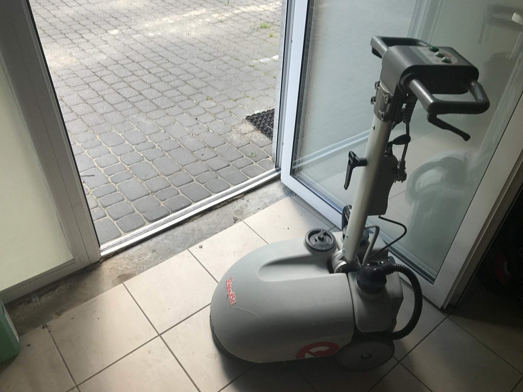 Szorowarka,automat Comac vispa 35E karcher,numatic