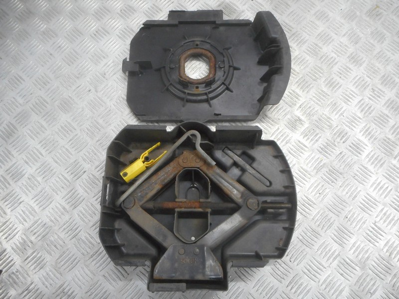 PEUGEOT 5008 LEWAREK PODNOŚNIK ETUI