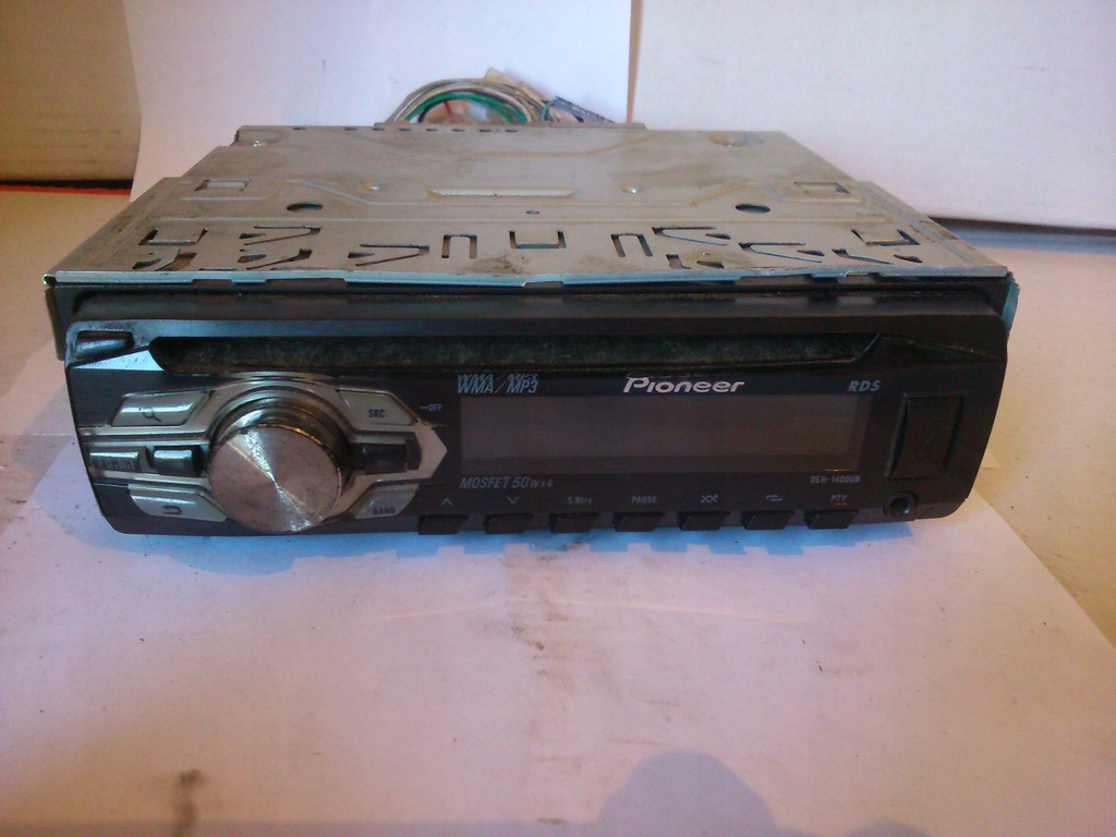 RADIO PIONEER DEH-1400UB CD MP3 WMA USB AUX 4X50W