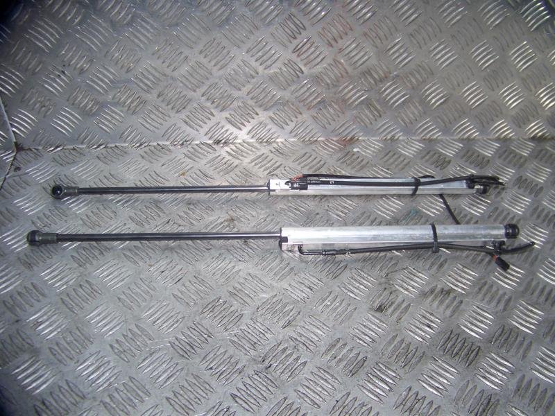 OPEL TIGRA B II CABRIO SIŁOWNIKI DACHU KLAPY