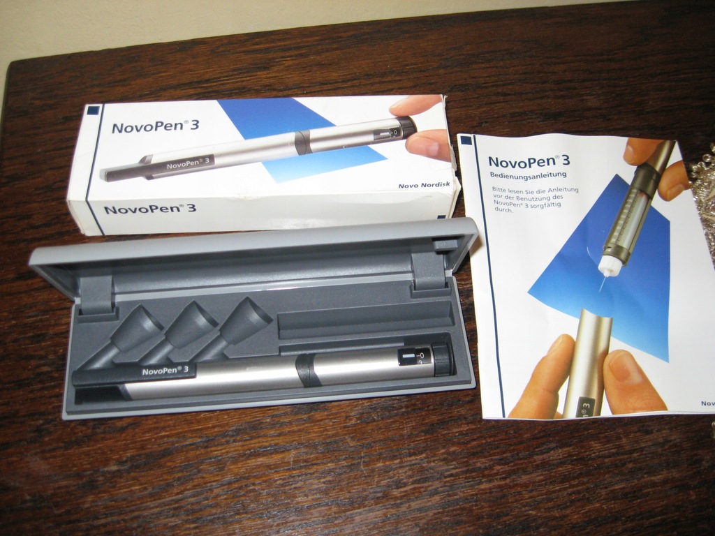 WSTRZYKIWACZ INSULINY NOVO PEN 3
