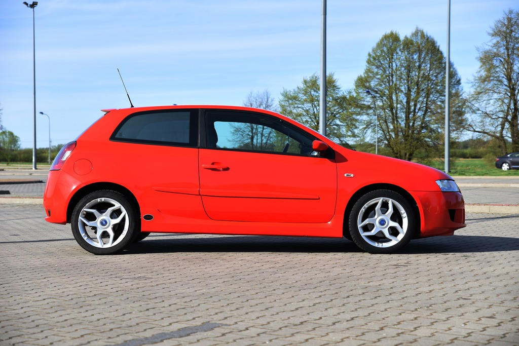 Fiat Stilo 1.9 JTD 140 KM  Michael Schumacher