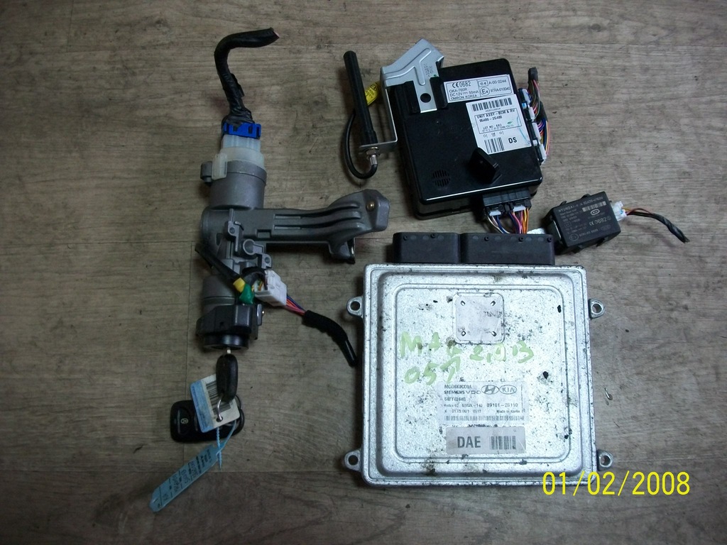 KIA MAGENTIS 2.0 06- KOMPUTER STACYJKA 39101-25110