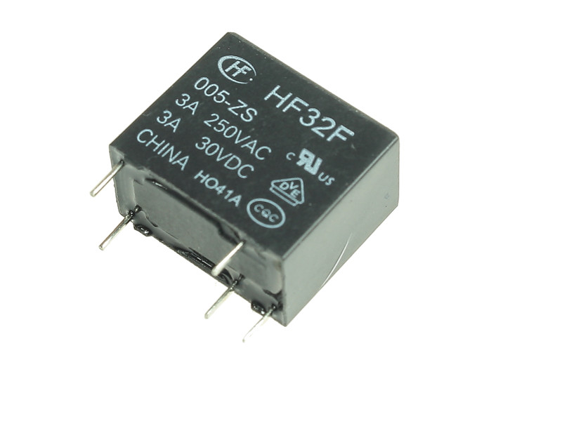 HF32F- 5V 3A Przekaźnik /656