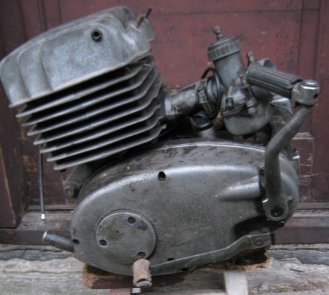 SILNIK MZ TS 250 TROPHY 4 BIEGI - KOMPLET + GAŹNIK
