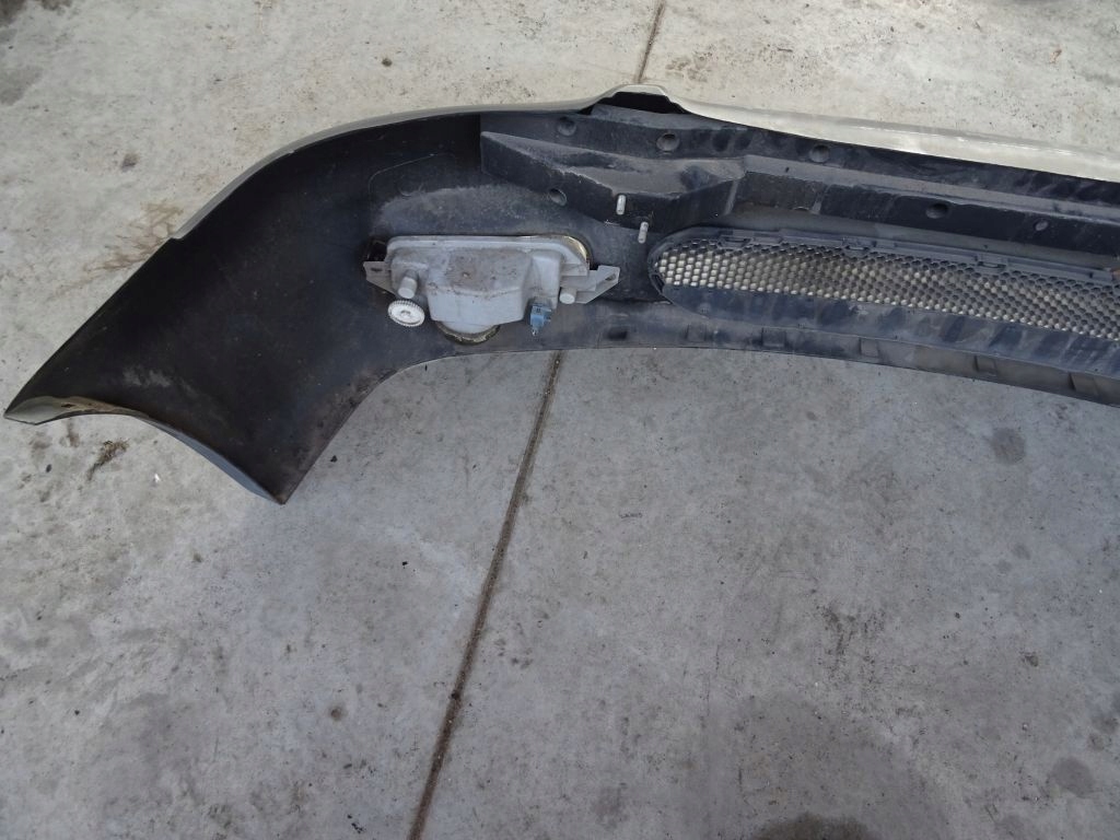 Ford Escort MK7 zderzak przód przedni 7625289246