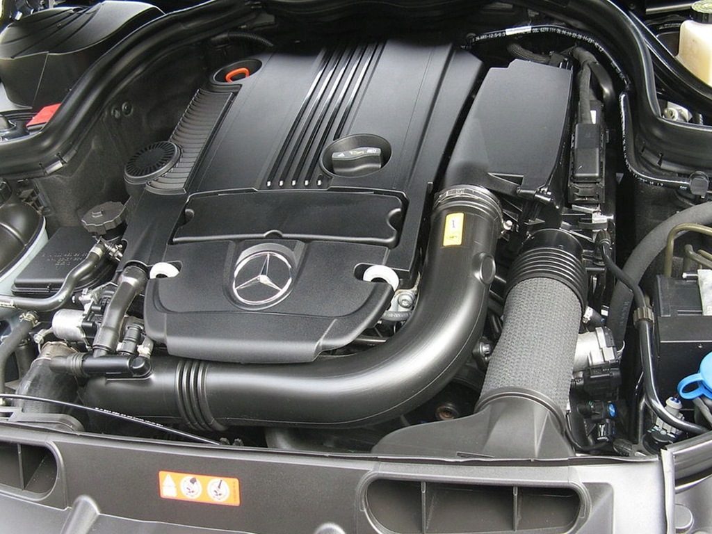 Mercedes W212 E200 Cgi 1.8 Silnik M271.860 43Tyś - 7404918058 - Oficjalne Archiwum Allegro