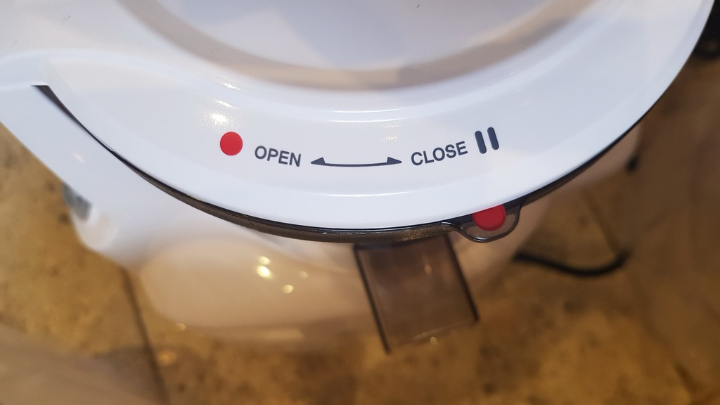  NOWA wyciskarka KUVINGS Silent Juicer biała 7244256152