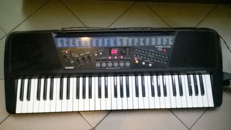 KEYBOARD CASIO CT-700 + ZASILACZ