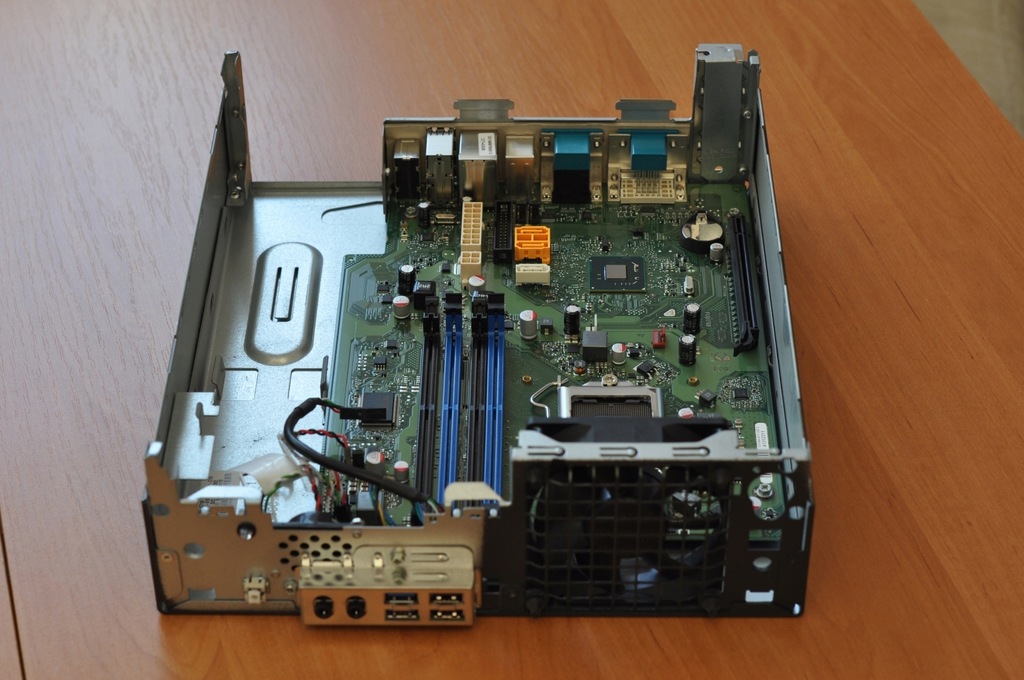 Płyta Główna Fujitsu Esprimo C710 D3164-A11