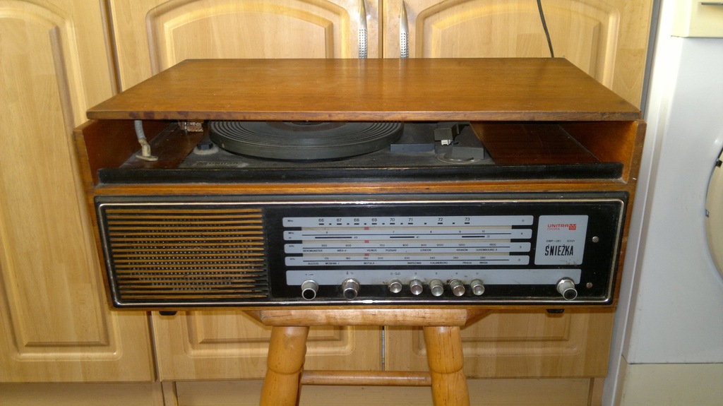 Unitra DMP-251 Diora Śnieżka 13321 Gramofon Fonica