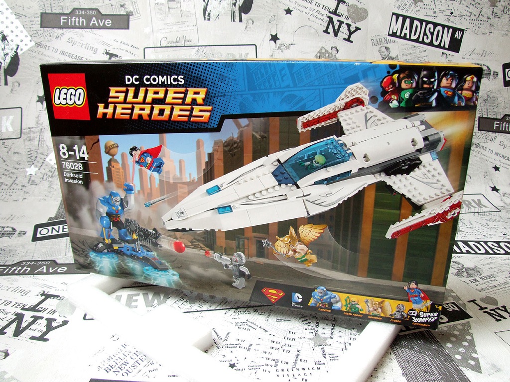 76028 LEGO Super Heroes - Darkseid Invasion