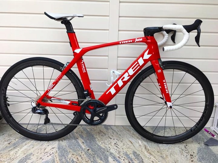 trek madone 9.5 ultegra di2