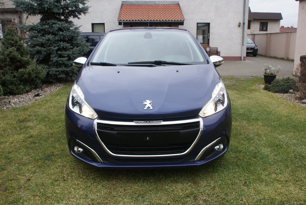 Peugeot 208 1.6 Blue HDI chrom alufelgi klimatroni