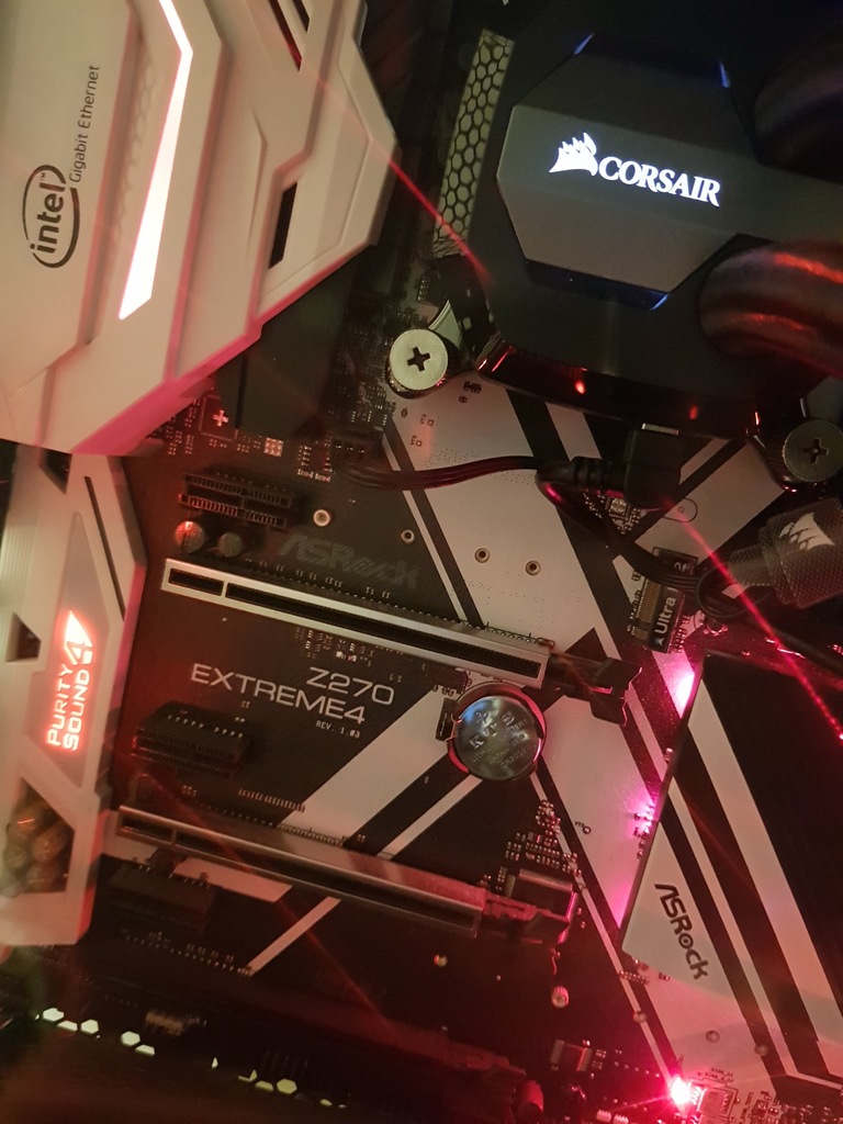 ASRock Z270 EXTREME4 DDR4 + HyperX 8gb DDR4 /x-kom