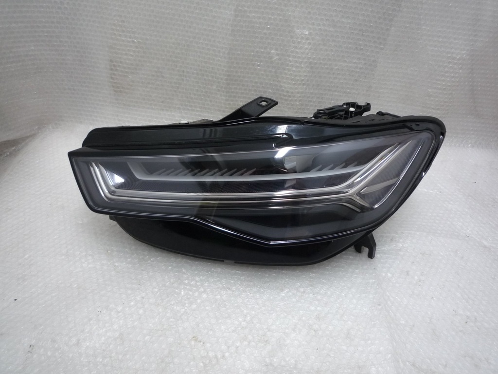 Lampa Lewa Audi RS6 Full LED Matrix 4G0941035B