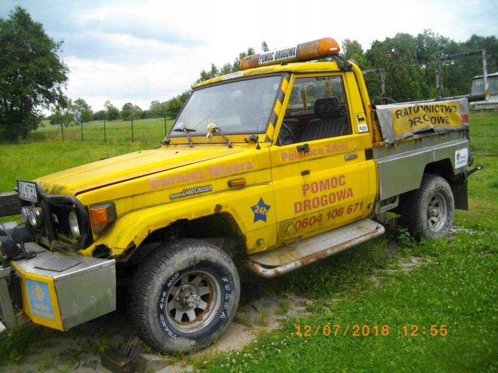 holownik 4x4 pomoc drogowa toyota 3500 dmc