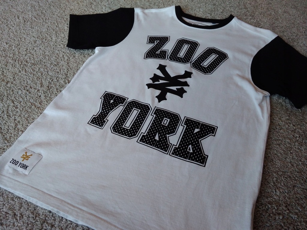 T-shirt Zoo York, r. M, DC Shoes, Carhartt, Vans