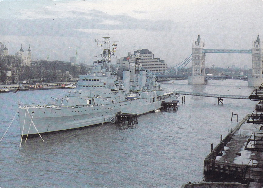 STATEK - OKRĘT HMS BELFAST - KRĄŻOWNIK - ANGLIA
