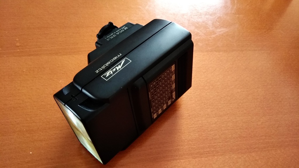 Lampa Metz Mecablitz 32 mz-3 + kostka SCA 3701