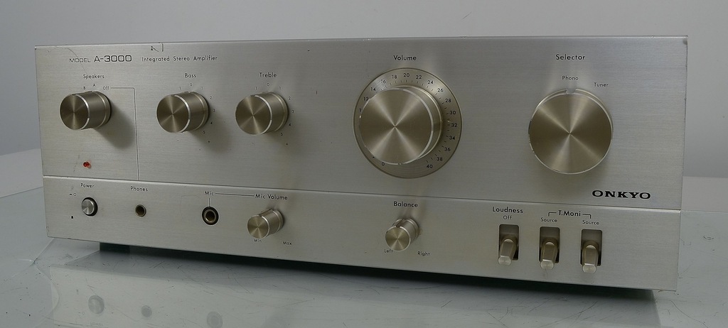 Onkyo A-3000 Vintage Stereo Integrated Amplifier