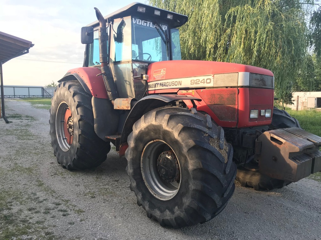 Massey Ferguson 9240