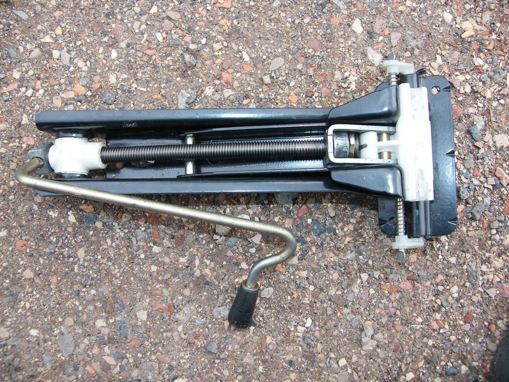 PODNOSNIK LEWAREK LAGUNA II